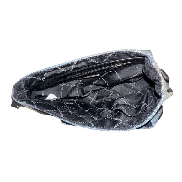 Steve Madden Btorrid denim shoulder bag - like new - Picture 8 of 9